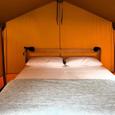 Роскошный шатер Il Castagno Toscana Glamping Кампилья-Мариттима